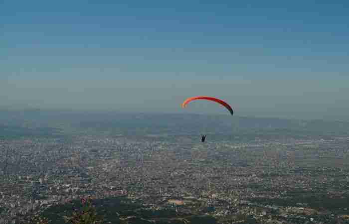 mejores saltos de parapente albania